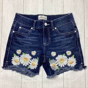 Jordache Embroidered Daisy Denim Shorts Size 7
